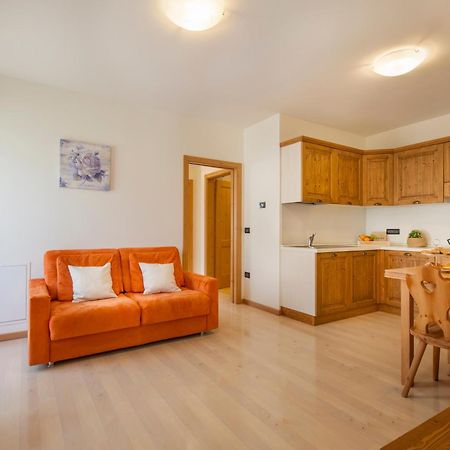 Residenza Casale Aparthotel Ponte Arche Exterior photo