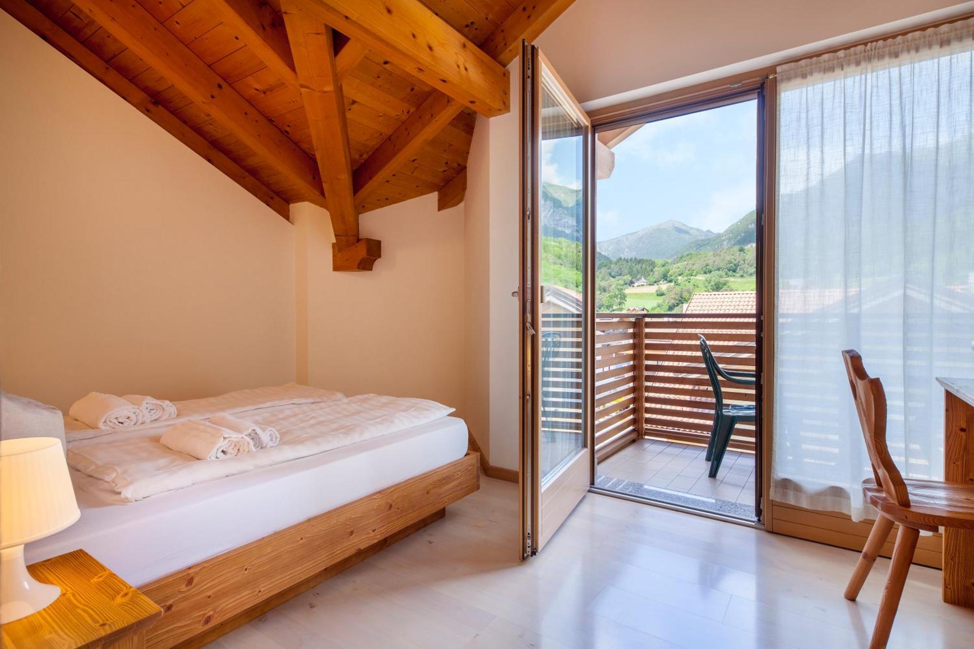 Residenza Casale Aparthotel Ponte Arche Exterior photo